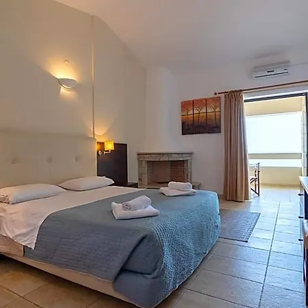 Casa Laios Hotel Katheni